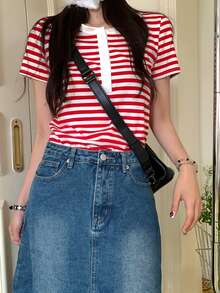 Kaos Henley Garis Kontras - Red and White - View 3