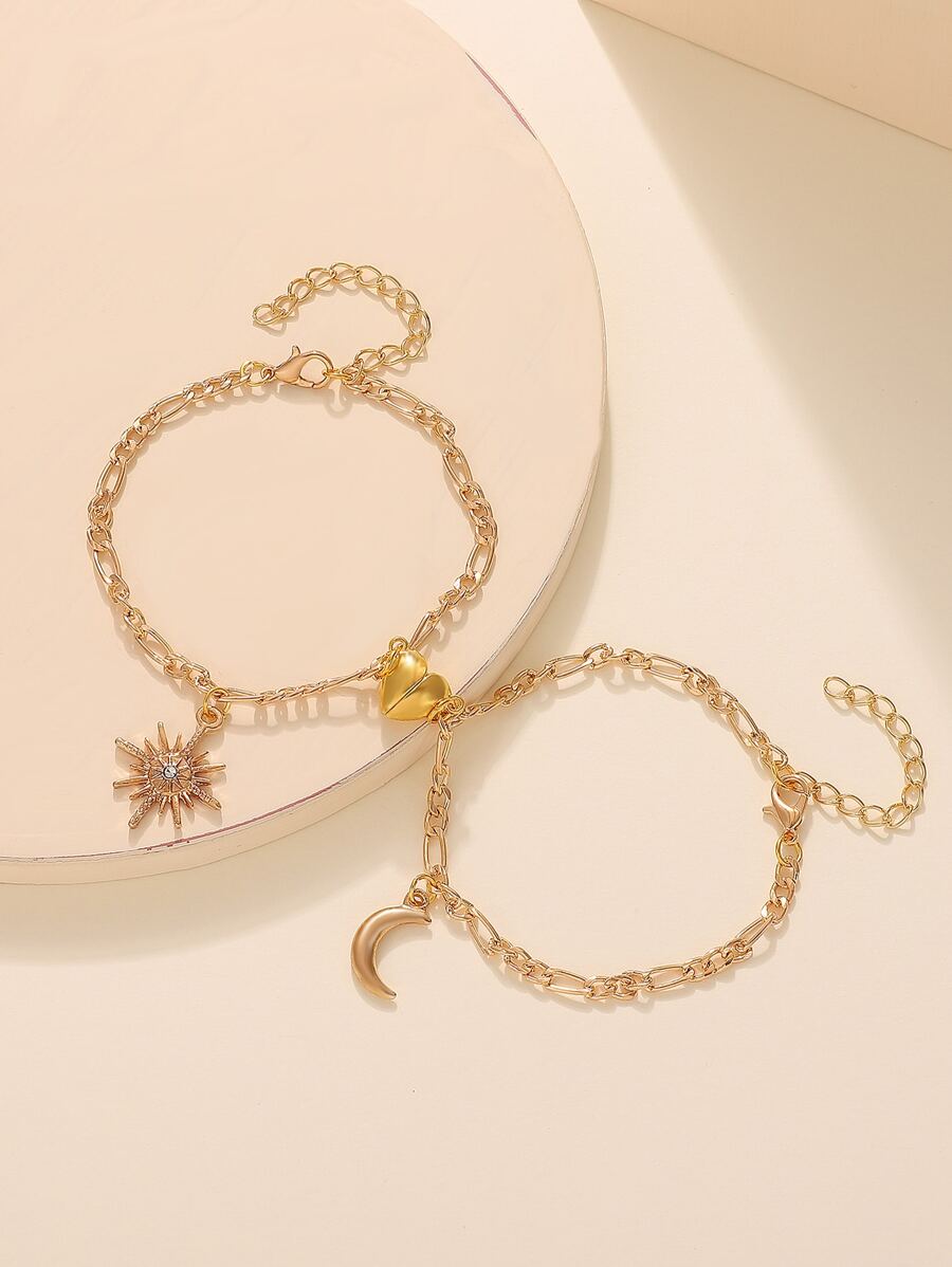 Set de 2 pulseras de estilo de moda con diseño de luna, estrella y corazón, adecuadas para usar a diario y como regalos de festivales y San Valentín - Amarillo Oro - Ver 1