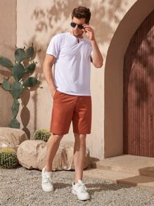 Manfinity Homme Hombres Shorts con diseño de parche con bolsillo oblicuo