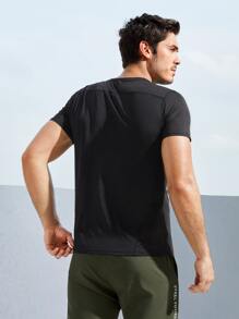 Manfinity Fitness Men Graphic & Geo Print Sports Tee Workout Tops - Black - View 2