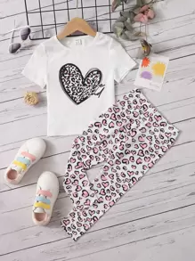 SHEIN 年轻女孩口号和心形印花 T 恤和裤子 年轻女孩服装套装 - 彩色 - 查看 1