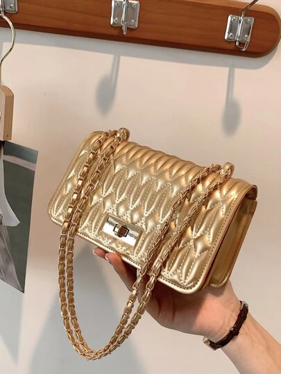 防水，輕便，商務休閒迷你金屬人造專利皮革扭轉扣釦花格鍊帶方形袋，適用於青少年女孩，女性大學生，新手和白領工人，非常適合辦公室，大學，工作，商務，通勤，戶外，旅行，外出，時尚，朋克和街頭穿搭。