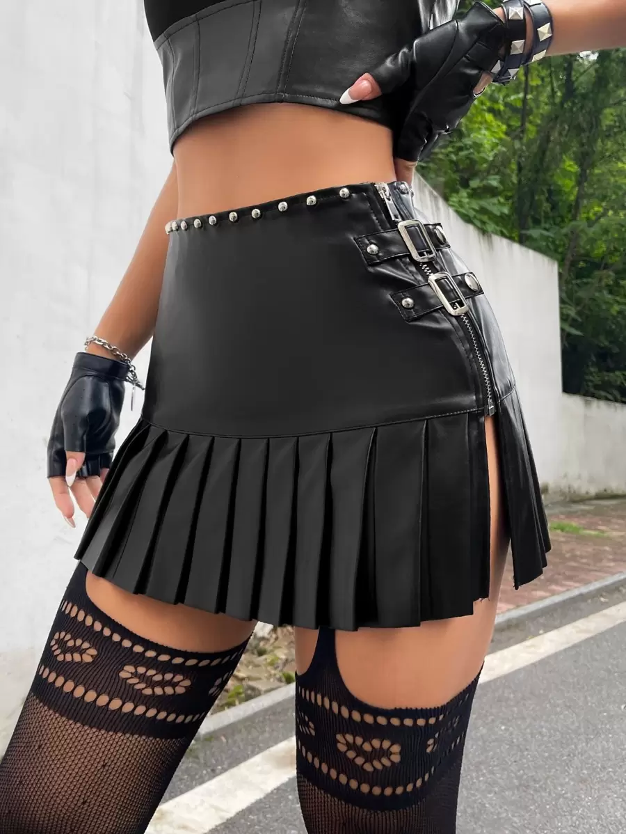 SHEIN X Lucía Bellido SHEIN ICON Studded Detail Buckled Zipper Side Pleated PU Leather Skirt