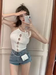 Top de punto unicolor con abertura corto halter - Blanco - Ver 1