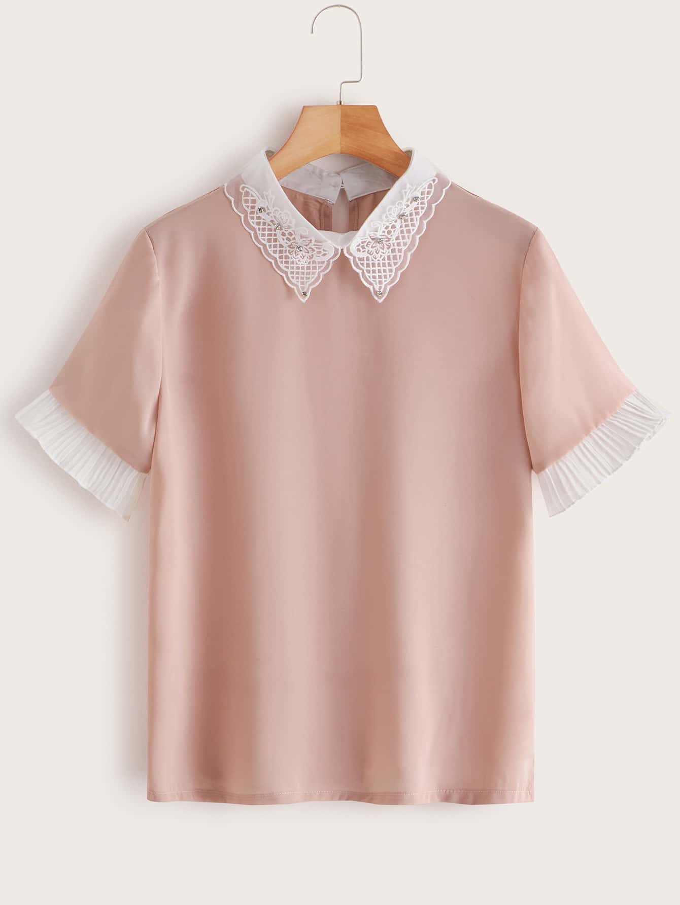 Modelyn Contrast Lace Collar Pleated Cuff Blouse