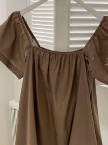 DAZY Blusa unicolor de manga mariposa de cuello cuadrado - Marrón Mocha - Ver 7