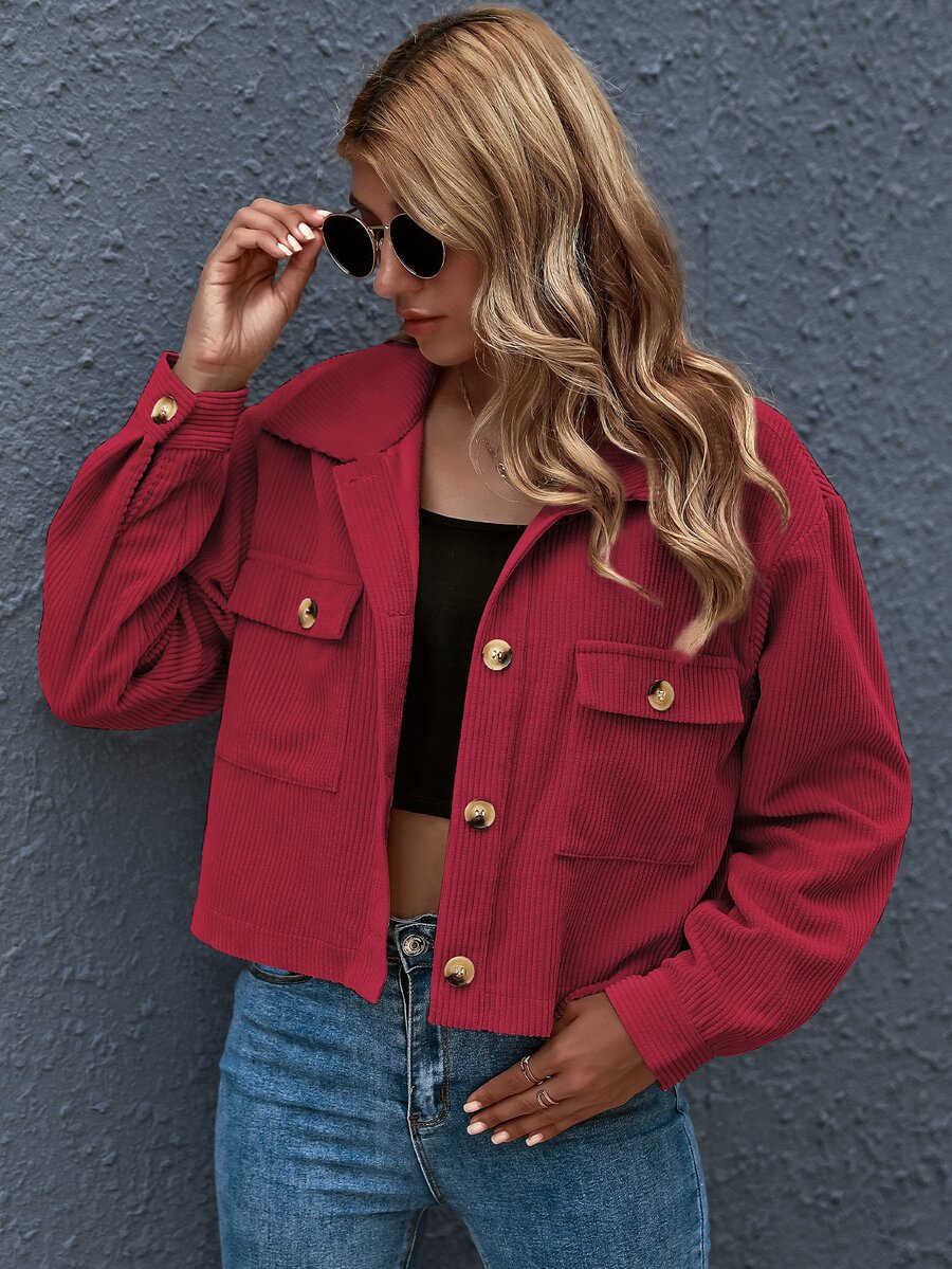SHEIN Essnce Cazadora corta con botón delantero con parche de bolsillo - Rosa Roja - Ver 1