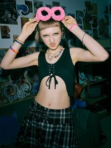 ROMWE Street Life Lace Up Asymmetric Hem Tank Top - Black - View 4