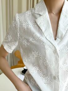 DAZY Camisa de manga corta de unicolor con bordado calado de estilo informal de negocios - Blanco - Ver 5