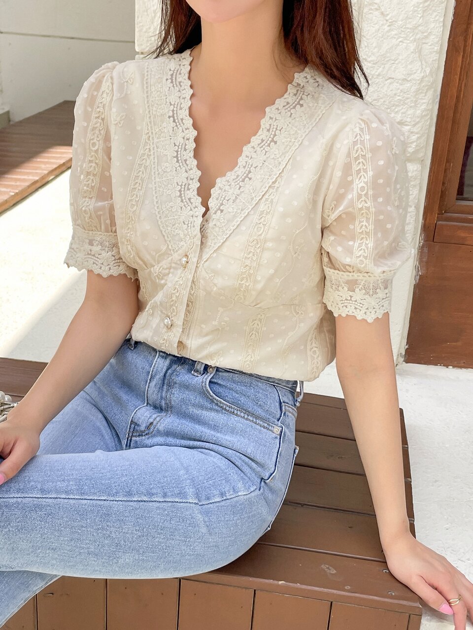 Swiss Dot Floral Embroidery Puff Sleeve Blouse