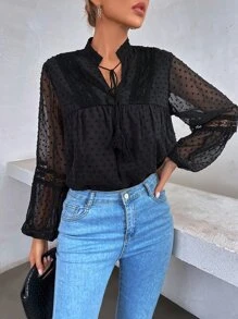 Chiquease 圓點刺繡網紗拼接燈籠袖流蘇系帶襯衫 - 黑色 - 查看 1