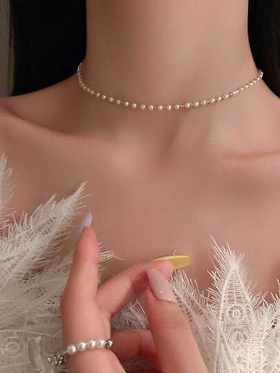 Faux Pearl Beaded Choker