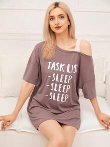 不對稱領蕾絲拼接標語圖案睡裙 - 淡紫色 - 查看 1