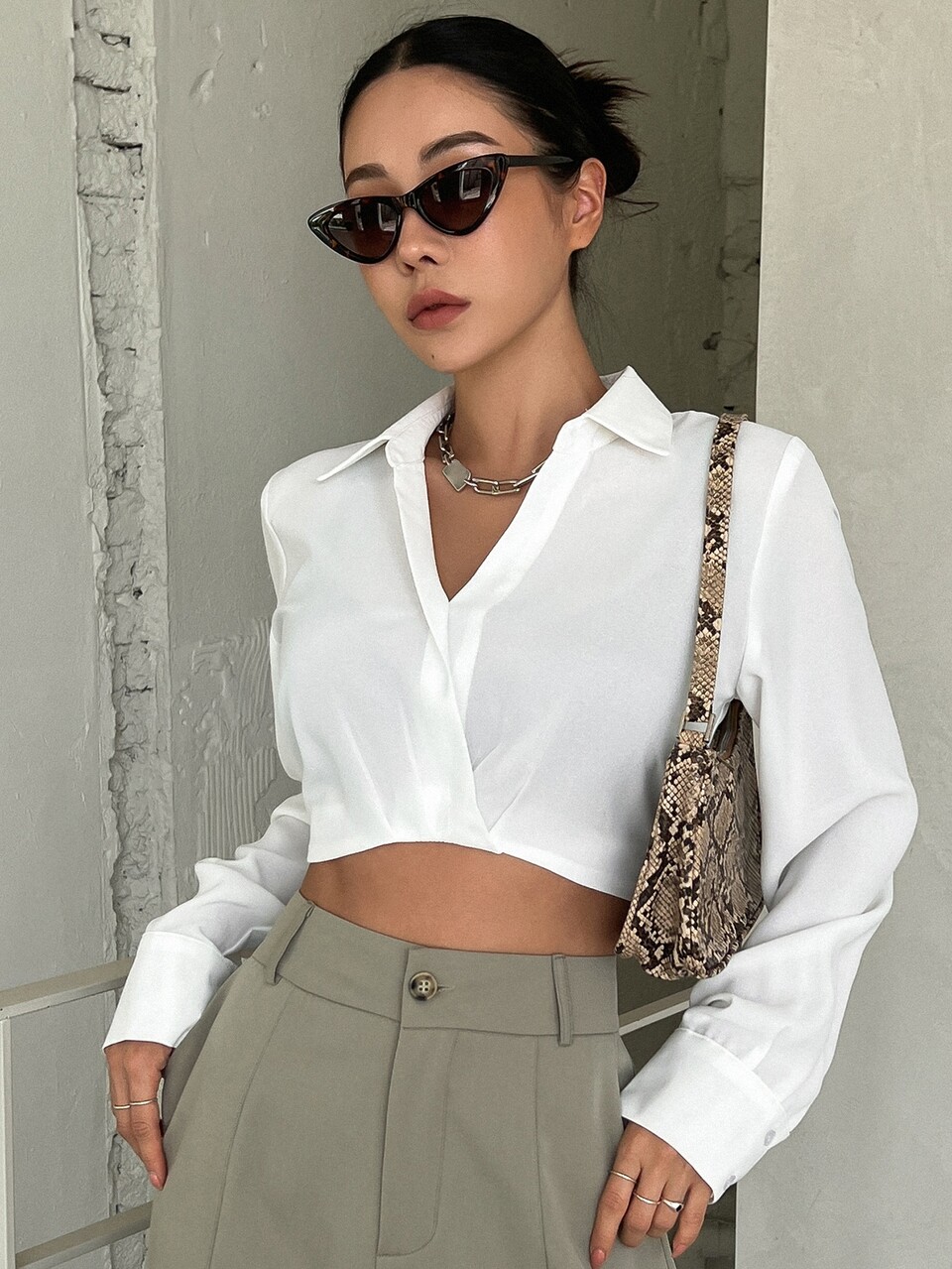 Solid Fold Pleated Crop Blouse,Long Sleeve Tops