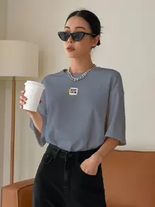 DAZY Camiseta oversize con parche con lema "KEEP CALM" y hombros caídos - Neblina azul - Ver 2