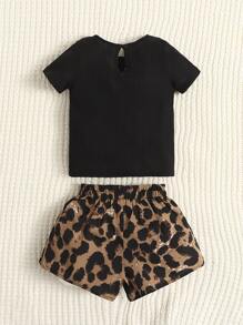 SHEIN Baby Girl Keyhole Back Tee & Leopard Print Paperbag Waist Shorts