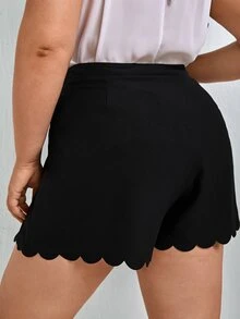 SHEIN Plus High Waist Scallop Hem Shorts - Black - View 2