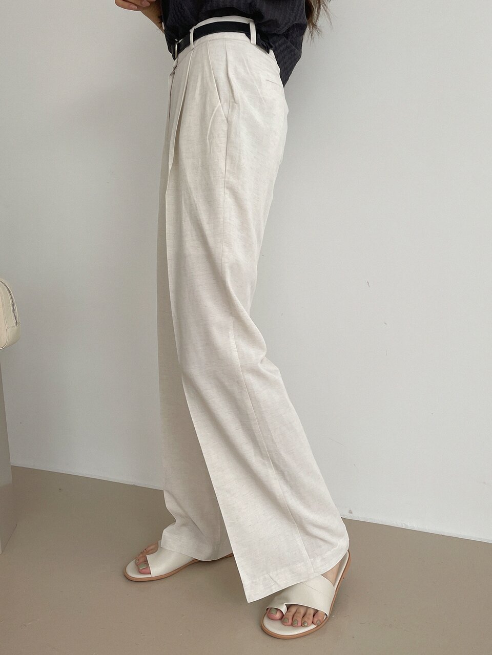 Solid Slant Pockets Straight Leg Pants Without Belt