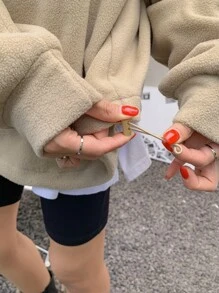 DAZY Áo chui đầu lông cừu vai trễ, viền rút chi tiết vá, quần áo mùa thu cho nữ - Màu Khaki - Xem 6
