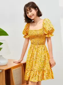 Soleia Ditsy Floral Print Shirred Dress,Summer Dresses For Women - Yellow - View 3
