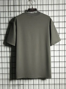 Manfinity Homme Men Letter & Expression Print Mock Neck Tee - Dark Grey - View 2