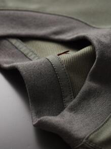 Manfinity Homme Men Letter & Expression Print Mock Neck Tee - Dark Grey - View 5