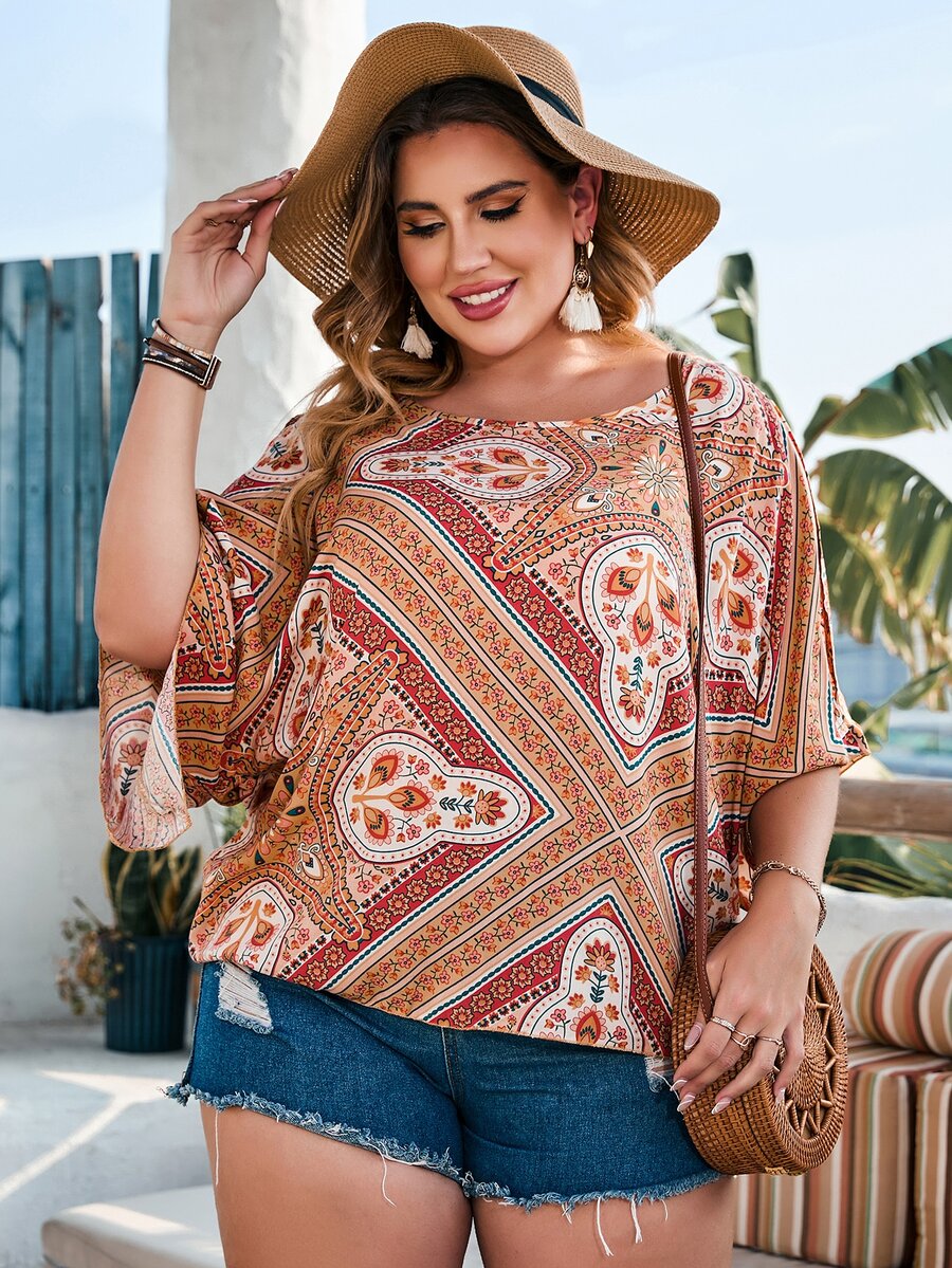 大碼花卉圖案圍巾圖案蝙蝠袖襯衫