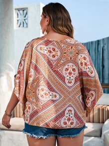 大碼花卉圖案圍巾圖案蝙蝠袖襯衫