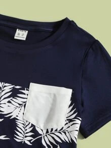 SHEIN 男童熱帶印花口袋編修t恤和短褲 - 藍白色 - 查看 3