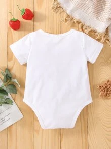 嬰兒愛心和字母圖案連身背心