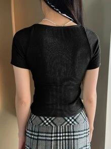 DAZY Sweetheart Neck Rib-knit Tee - Black - View 4