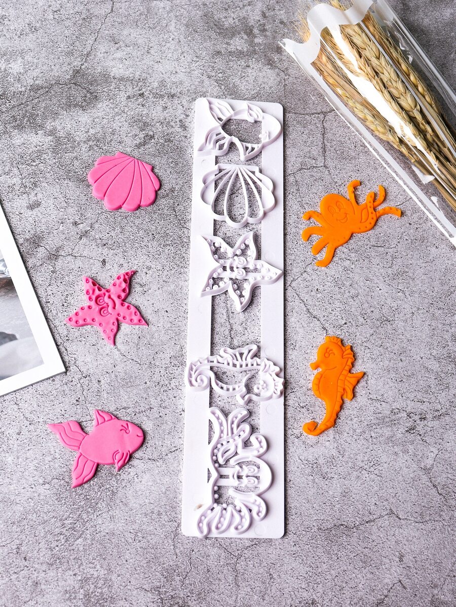 1pc Shell & Starfish Design Cookie Cutter - White - View 1