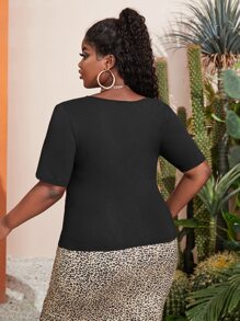 Slaydiva Plus Plunge Neck Solid Tee - Black - View 2