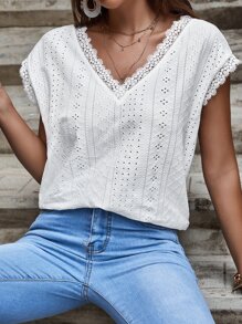 SHEIN Frenchy 拼接水溶蕾絲網眼刺繡蝙蝠袖T恤 - 白色 - 查看 3