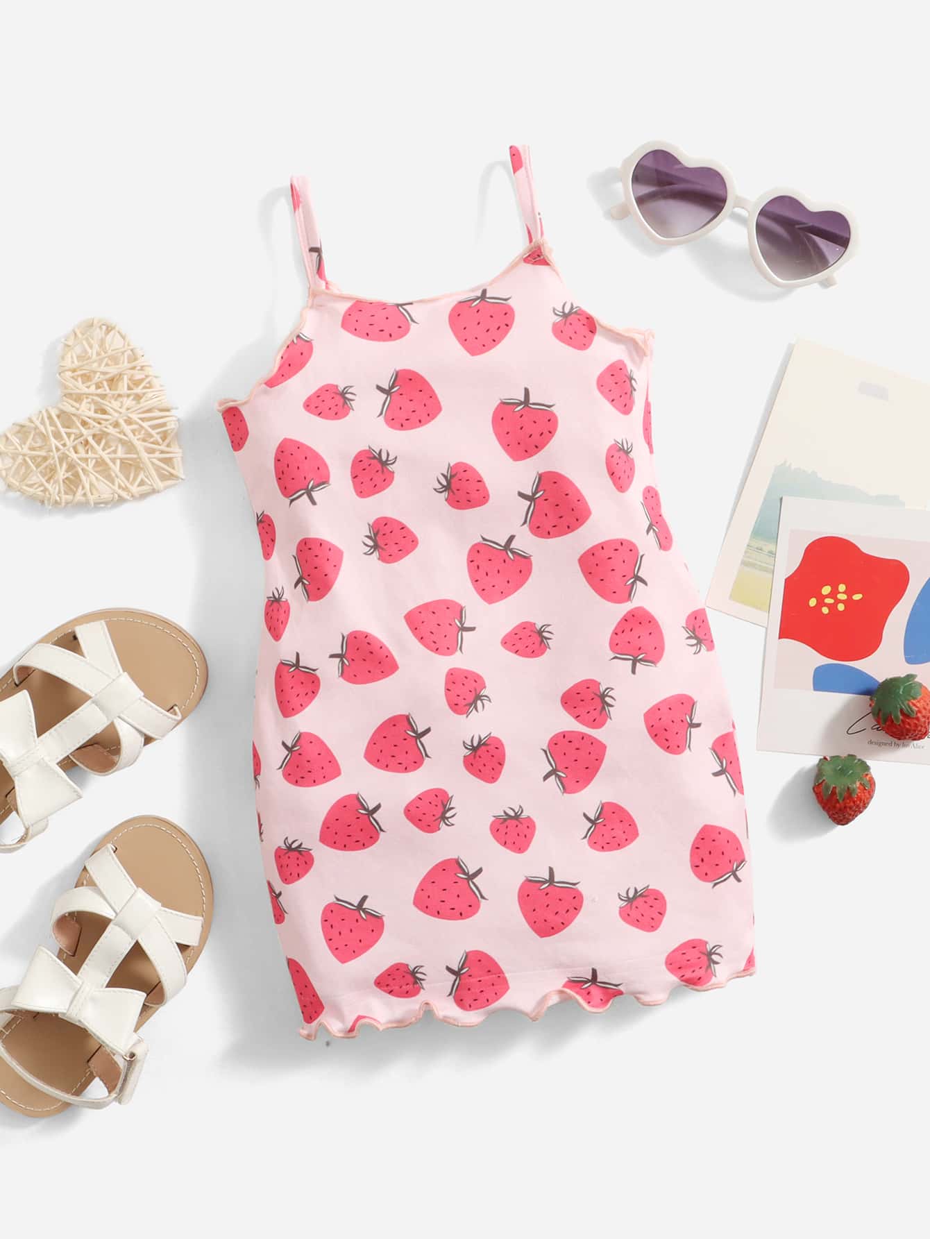 SHEIN 嬰兒草莓圖案木耳邊吊帶連衣裙 - 彩色 - 查看 1