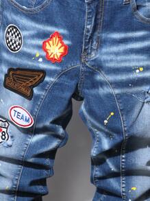 Manfinity Hombres Jeans desgarro pintura con estampado con diseño de parche - Azul lavado medio - Ver 5