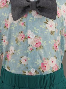 小男童熱帶圖案前蝴蝶結襯衫和附腰帶短褲