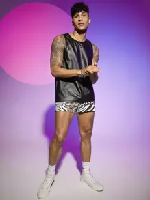 Manfinity RebelGame Men Solid PU Leather Tank Top - Black - View 4