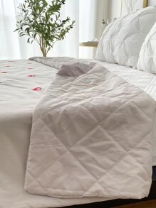 Heart Embroidered Quilted Bedspread - Light Grey - View 6
