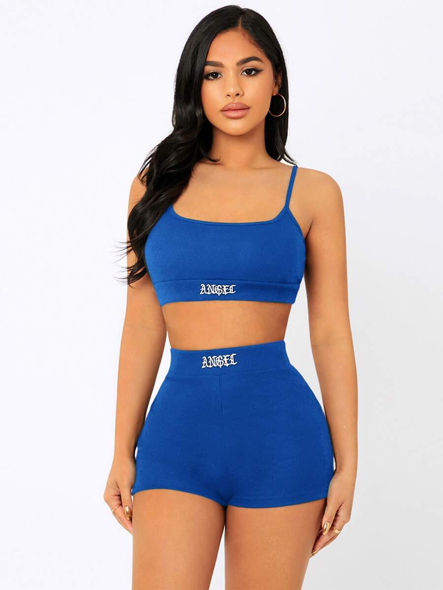 SHEIN PETITE Conjunto Top corto de tirantes con bordado de letra & Shorts biker