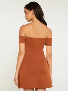 SHEIN BASICS 素色一字肩連衣裙 - 鏽棕色 - 查看 2