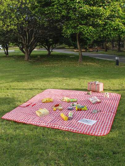 1pc Waterproof Picnic Mat, Oxford Cloth Gingham Print Outdoor Blanket For Grass For Travel