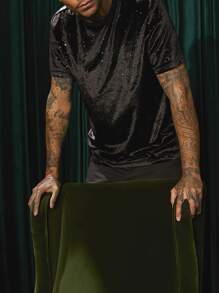 Manfinity AFTRDRK Men Crew Neck Short Sleeve Street Dark Halloween Costume Summer Velvet Top Tee, Fall/Winter