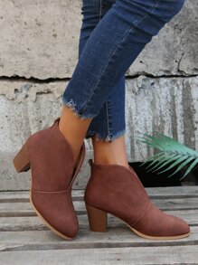 Minimalist Point Toe Chunky Heeled Classic Boots - Brown - View 2