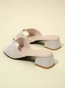 女士粗跟露趾一脚蹬穆勒鞋，夏季时尚拖鞋