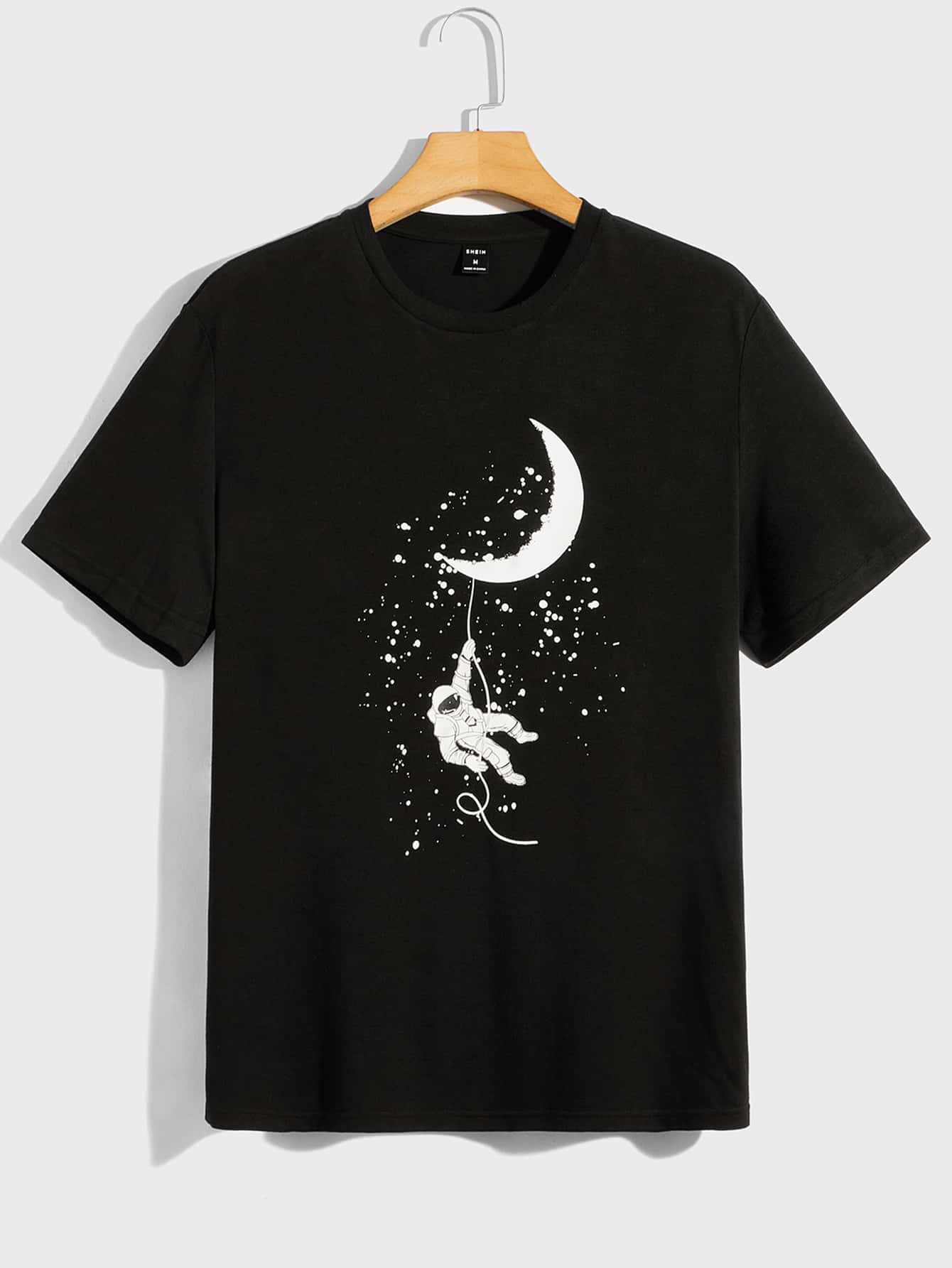 GENTILAND Men Galaxy & Figure Graphic Tee - Black - View 1