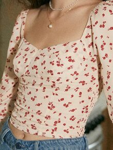 Ditsy Floral Print Sweetheart Neck Ruched Blouse - Red and White - View 5