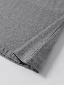 SHEIN LUNE Camiseta de cuello redondo con estampado de corazón y mariposa - Gris - Ver 3