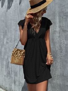 Vestido con bordado con ojal de cuello profundo de manga con volante