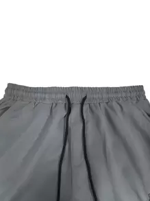 Manfinity Homme Quần short Cargo Oversize có túi nắp cho nam - Màu xám đen - Xem 4